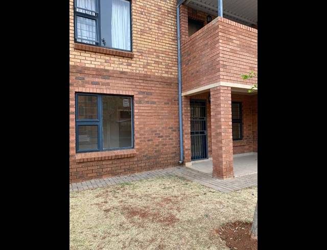 2 BEDROOM APARTMENT FOR SALE IN OLYMPUS AH